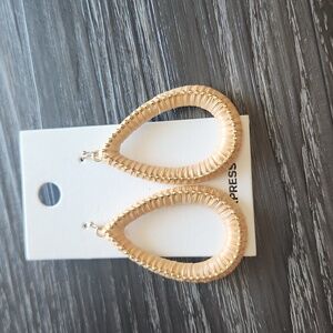 Express Teardrop Earrings Tan/Light Pink